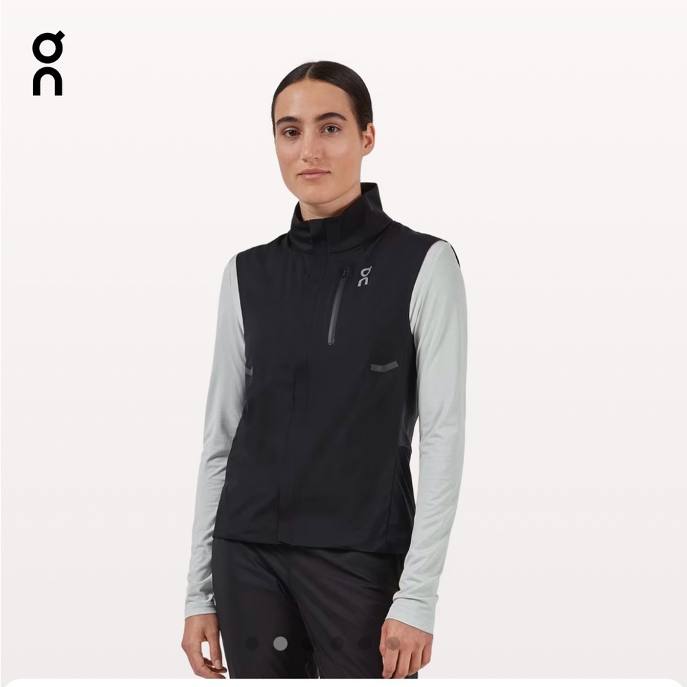 On Women’s Weather Vest Medium